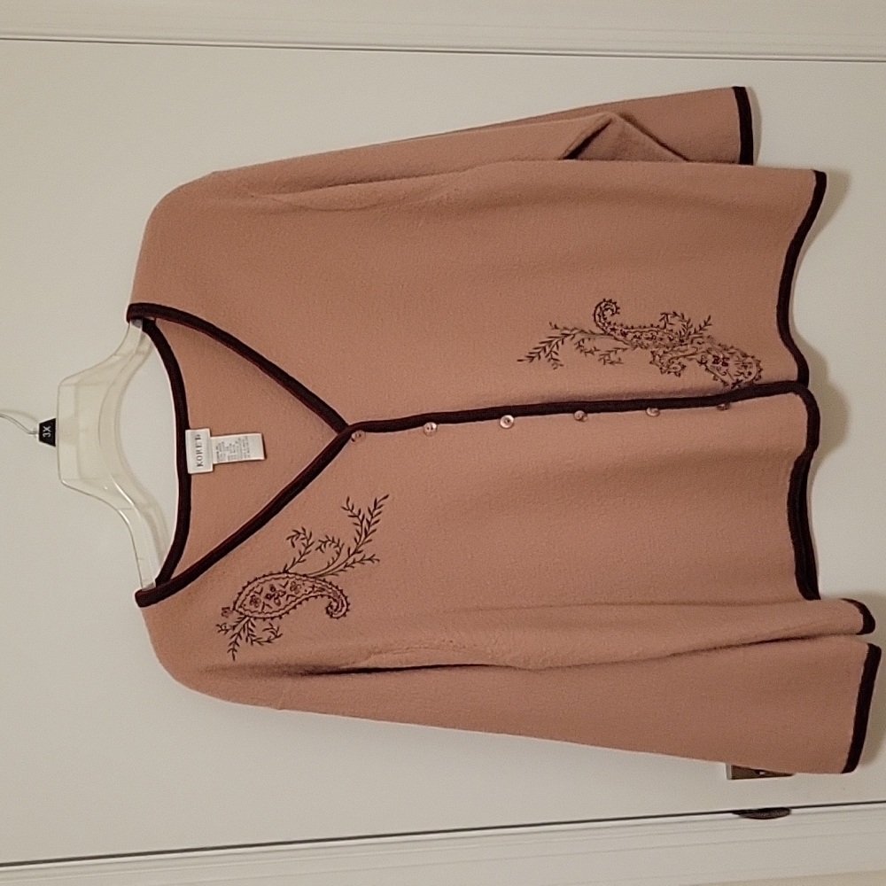 Embroidered jacket in 3X by Koret